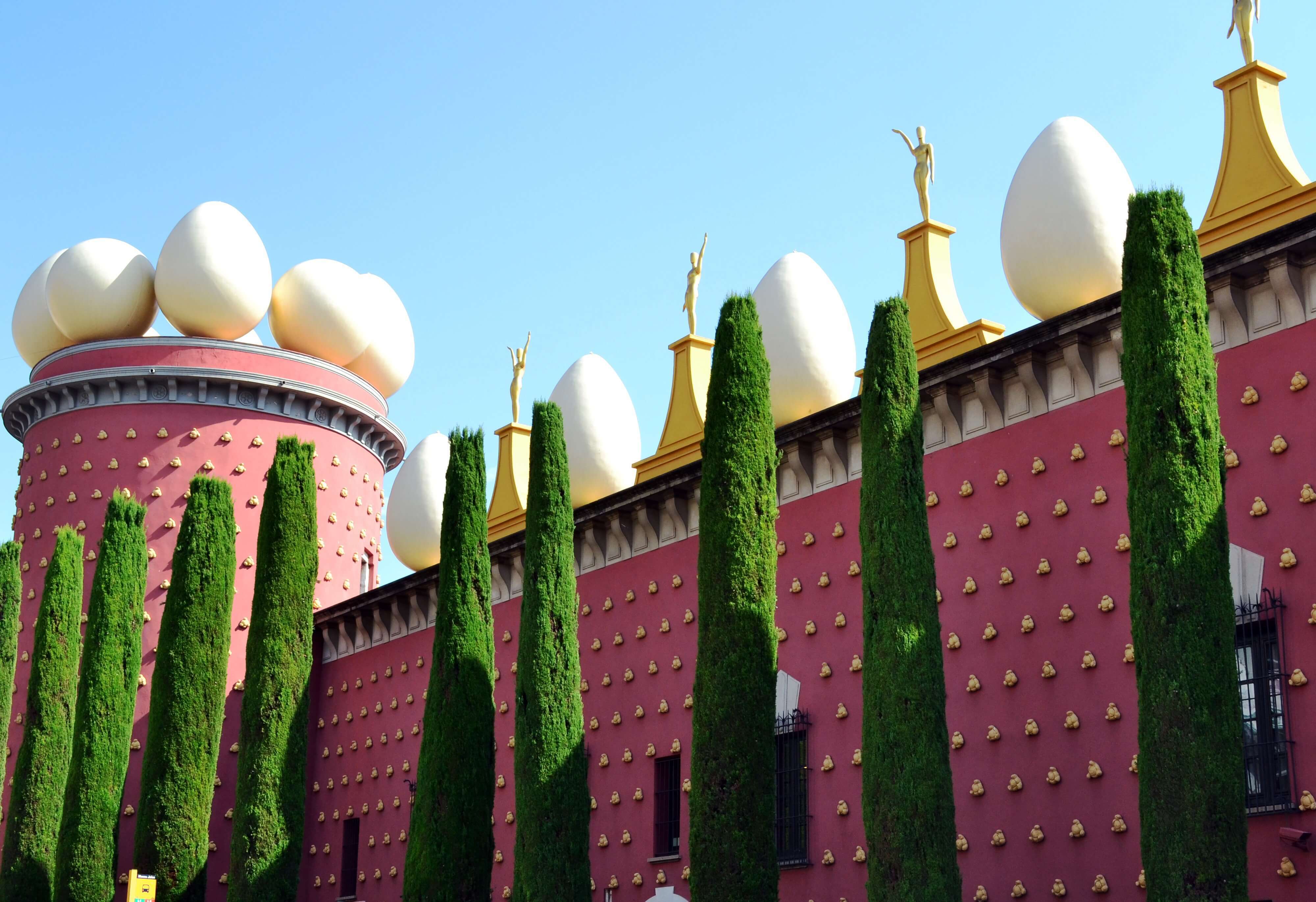 juliacasado1-dali-museum-898317 - FIGUERAS musée Dali - PIXABAY - TINY